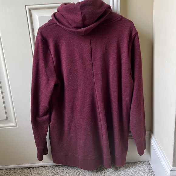 Burgundy pullover with large front pocket - Picture 2 of 4
